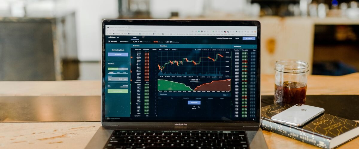 160420261776372861 1200x500